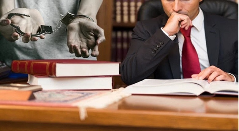 انتخاب وکیل کیفری