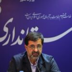 استاندار قم به گمانه‌زنی‌ها پایان داد؛ تکذیب قاطعانه تغییر مسئولیت در استان