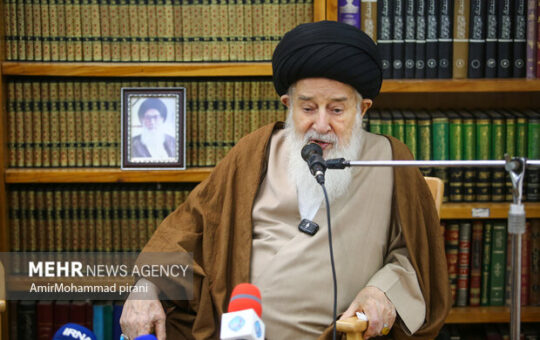 روزانه بیش از ۳۰۰ درس در مدرسه آیت‌الله گلپایگانی قم برگزار می شود