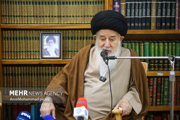 روزانه بیش از ۳۰۰ درس در مدرسه آیت‌الله گلپایگانی قم برگزار می شود