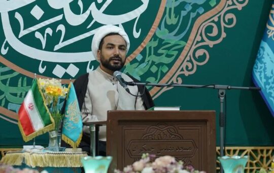 ۱۵ هزار خادم از زائران جمکران پذیرایی می کنند