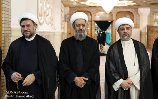 اجتماع بزرگ حوزویان و امت حزب الله‌ در حمایت از شیعیان منطقه